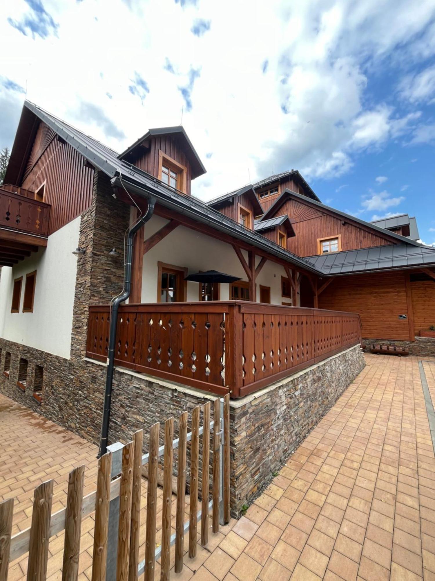 Apartmany La Siska Vsetín Exteriér fotografie
